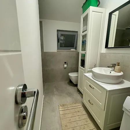 Apartamento Ninoa Holidays