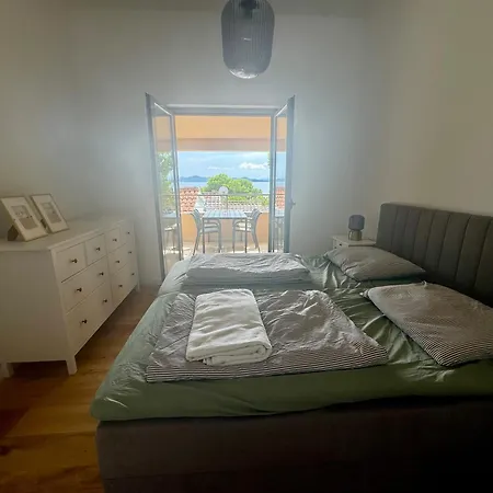 Ninoa Holidays Petrcane