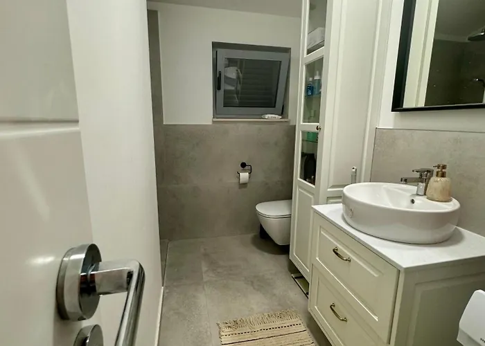 Апартаменты Ninoa Holidays